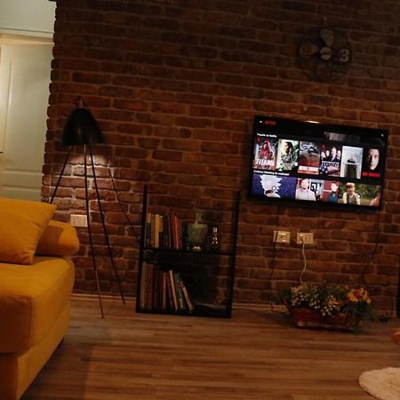 Ultra Apartments 'New Baazar' Tirana Kültér fotó
