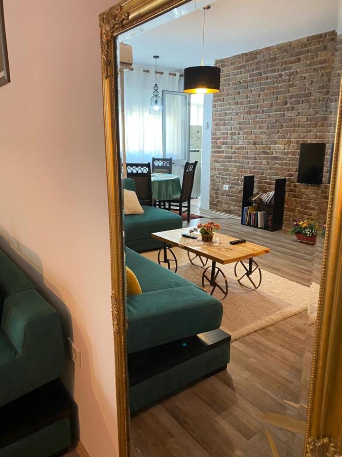 Ultra Apartments 'New Baazar' Tirana Kültér fotó