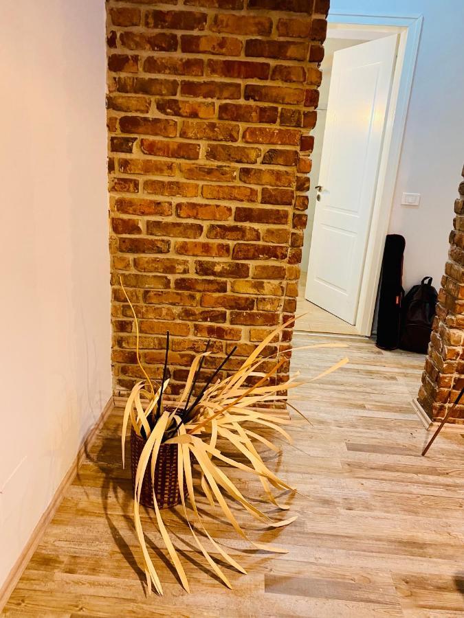 Ultra Apartments 'New Baazar' Tirana Kültér fotó